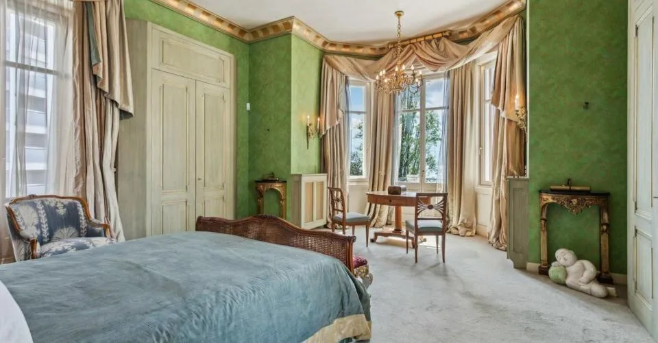 Propriété exclusive "Pieds dans l'eau" au coeur de Montreux