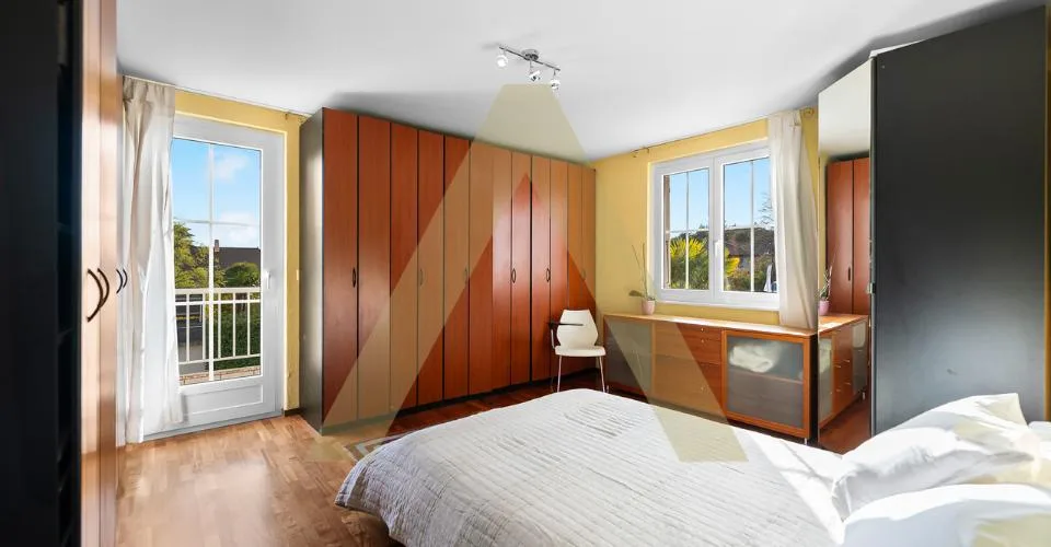 Une villa aux volumes exceptionnels, à deux pas de la plage – Foto 7 von 13