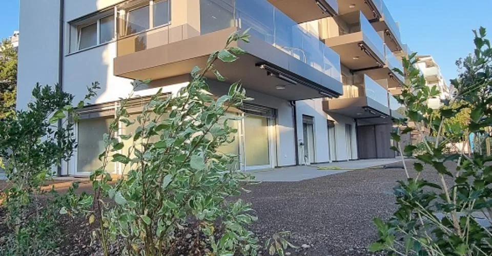 Appartement neuf 3,5 pièces, Lot 6 avec Terrasse à Tour-de-Peilz