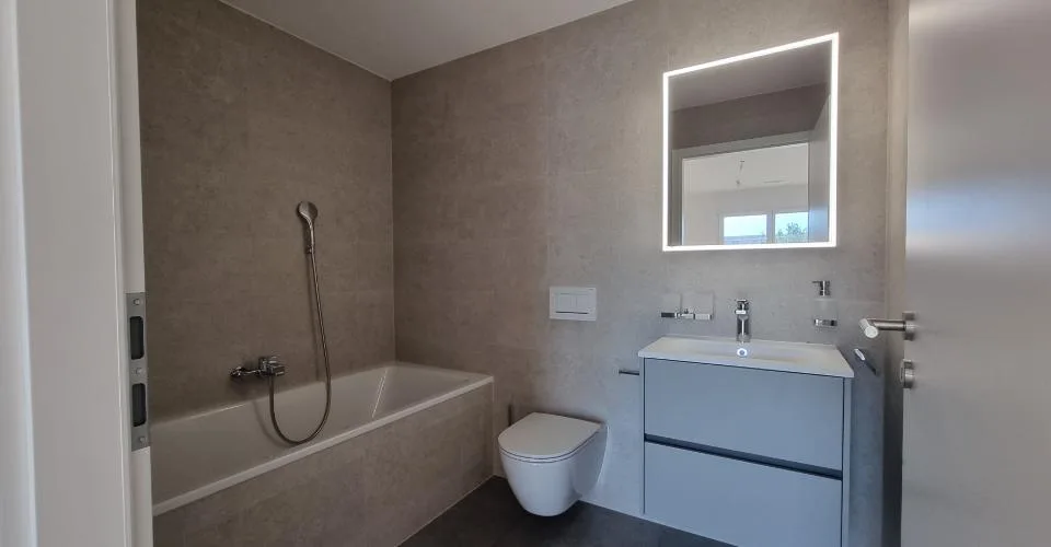 Appartement neuf 3,5 pièces, Lot 6 avec Terrasse à Tour-de-Peilz