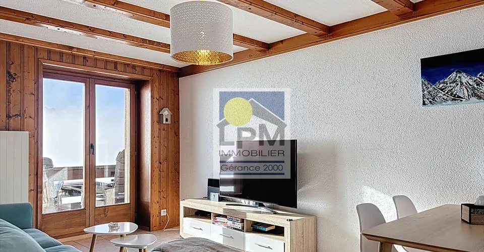 Spacieux 2.5p (59,3m2) dans un bâtiment de luxe (sauna, piscine..)