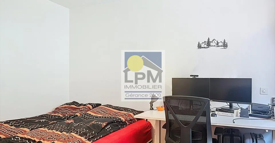 Spacieux 2.5p (59,3m2) dans un bâtiment de luxe (sauna, piscine..)