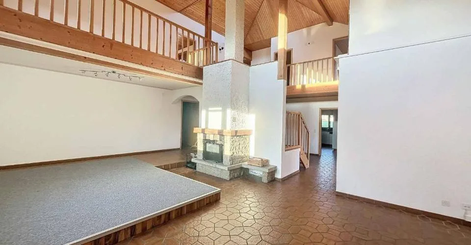 Maison individuelle de 6.5 pièces – Foto 2 von 12