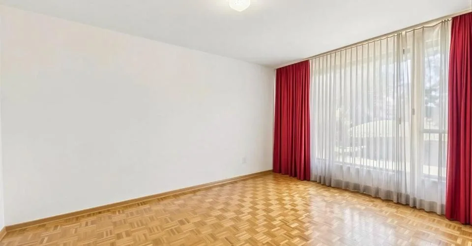Appartement de 3,5 pièces à "deux pas" du lac – Foto 7 von 13