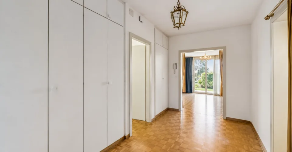 Appartement de 3,5 pièces à "deux pas" du lac – Foto 13 von 13