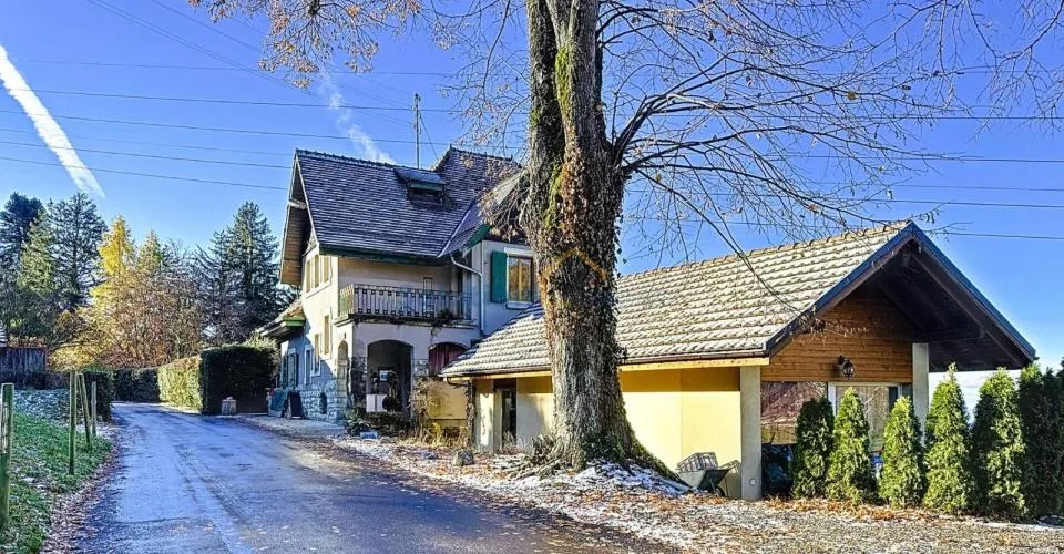 Magnifique vue, maison avec 2 logements