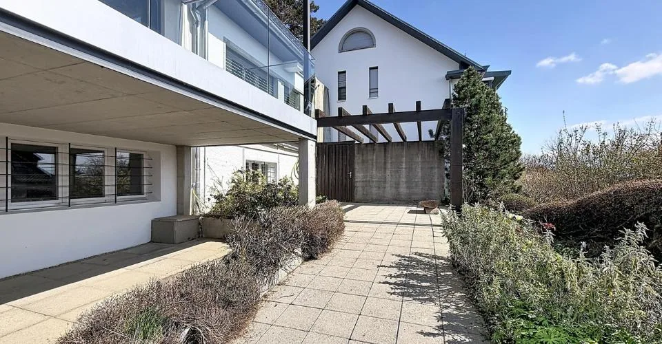 Villa individuelle de 7.5 pièces avec vue lac