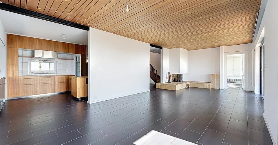 Villa individuelle de 7.5 pièces avec vue lac