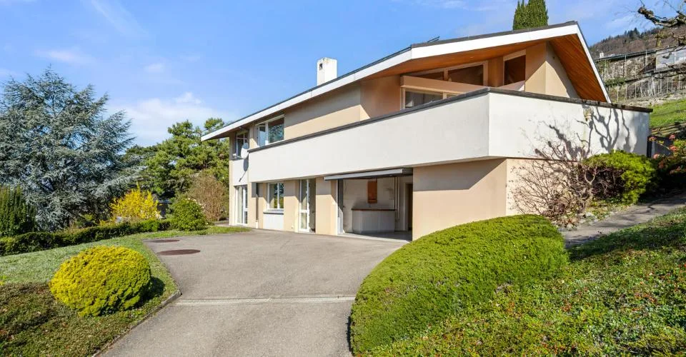 Villa unique avec vue lac panoramique
