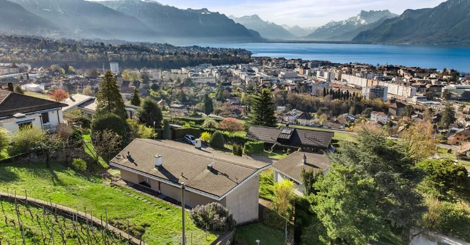 Villa unique avec vue lac panoramique