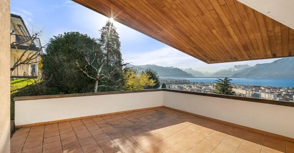 Villa unique avec vue lac panoramique