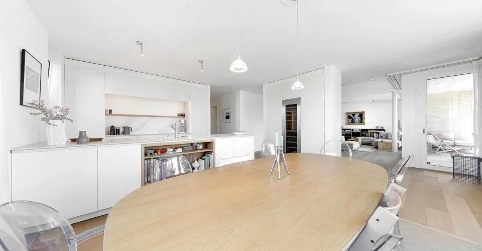 Appartement 7.5p de standing avec jardin & proche des rives