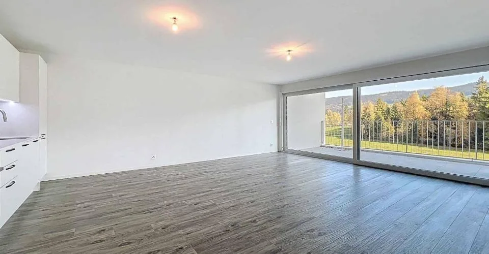 Spacieux 2.5 pièces de 67m² comme neuf