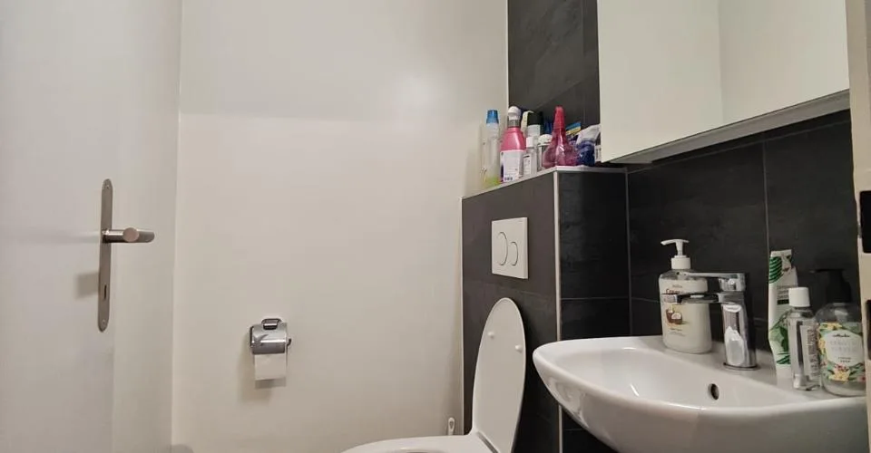 Grand appartement de 4 pièces et garage à vendre à Aigle