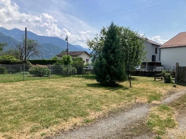 Complexe immobilier avec potentiel de création de logements à Chessel