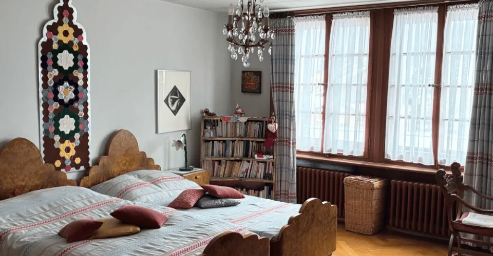 Sainte-Croix — 2 lots indépendants | Vente individuelle ou groupée — env. 295 m²