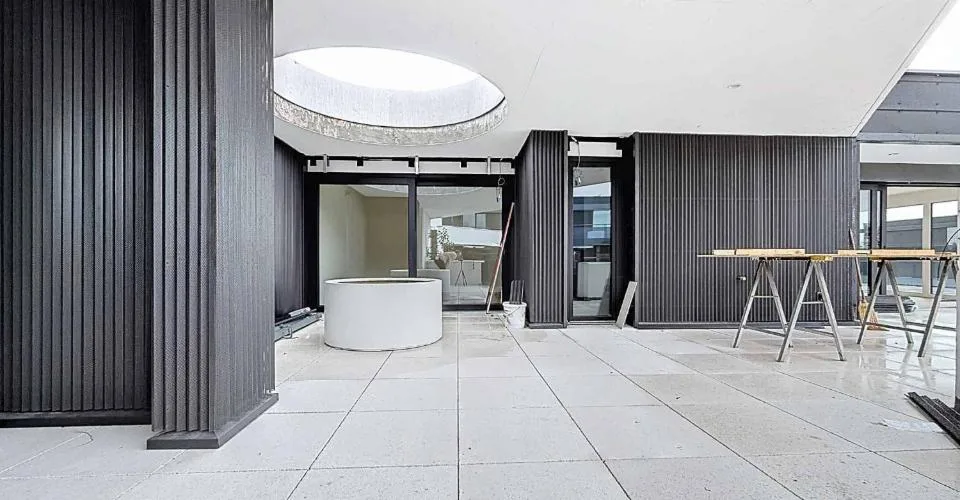 Attique neuf de 4.5 pièces avec rooftop terrasse