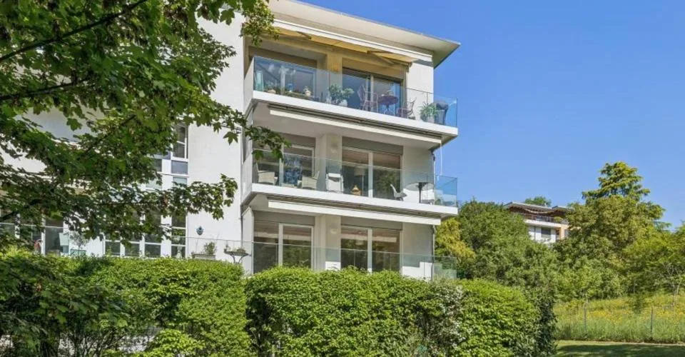 Appartement de 4,5 pièces dans un cadre verdoyant
