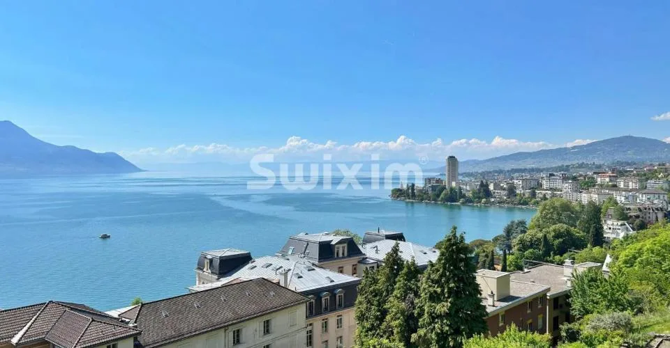 Une vue panoramique sur le Lac ! Attique à moins de 3 minutes des comm