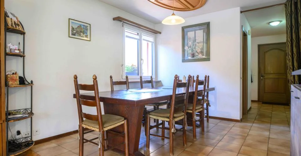 Villa familiale contemporaine au calme