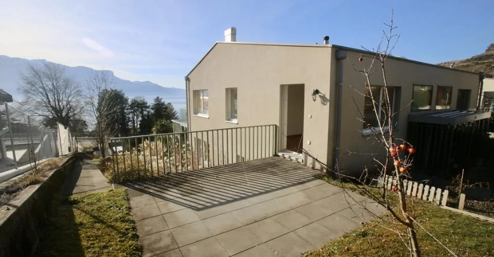 Superbe villa avec vue sur le lac