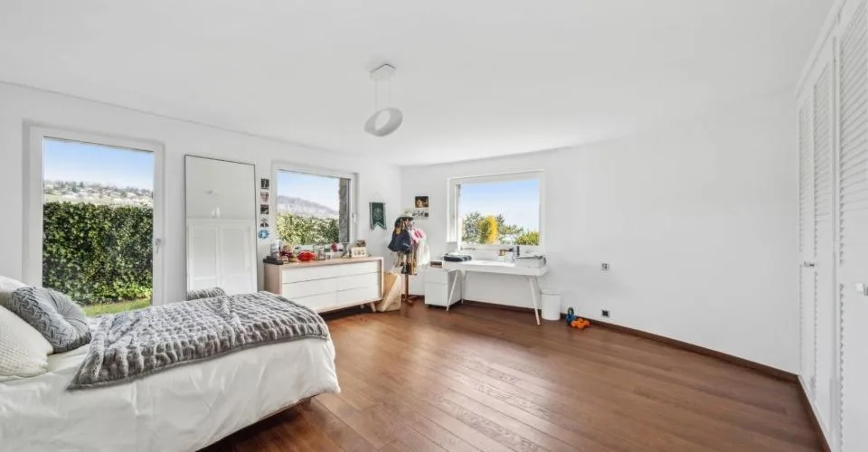 Maison de maître contemporaine avec vue panoramique exceptionnelle – foto 11 di 13