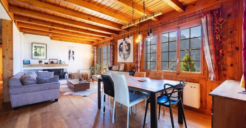Chalet individuel de 7.5 pièces à 3 min. en voiture de Gryon-Barboleuse
