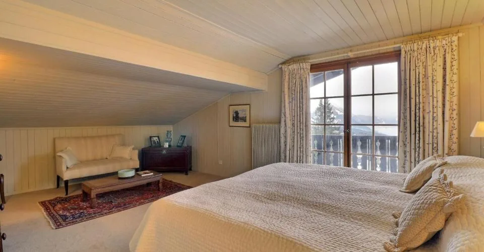 Chalet de 3 étages au Domaine de la résidence avec vue panoramique sur les Alpes. – photo 13 sur 13