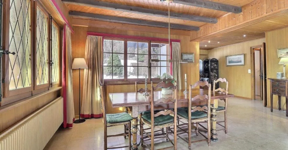 Chalet de 3 étages au Domaine de la résidence avec vue panoramique sur les Alpes. – photo 3 sur 13