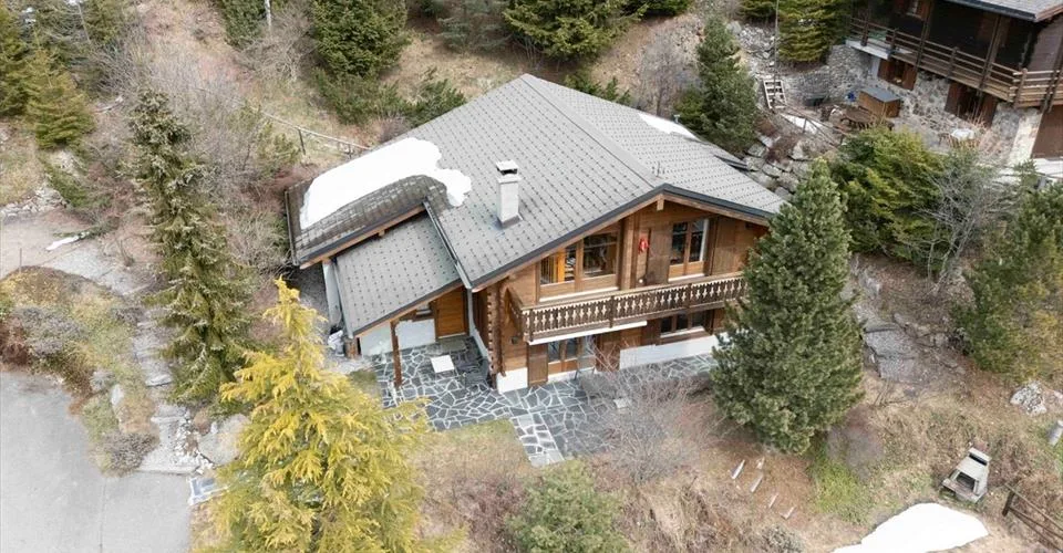 MAGNIFIQUE CHALET - 6 PIÈCES - HAUTS DE CHAMPEX-LAC