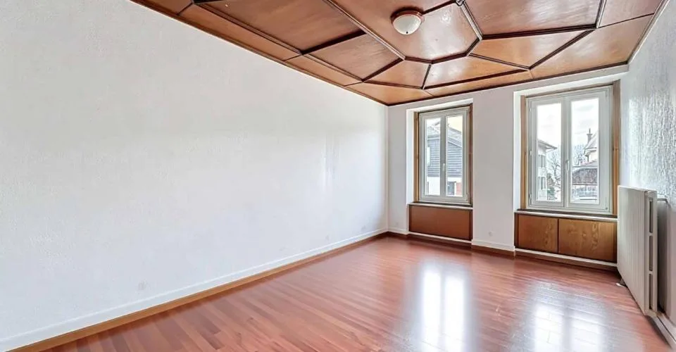 Charmant immeuble de 3 appartements