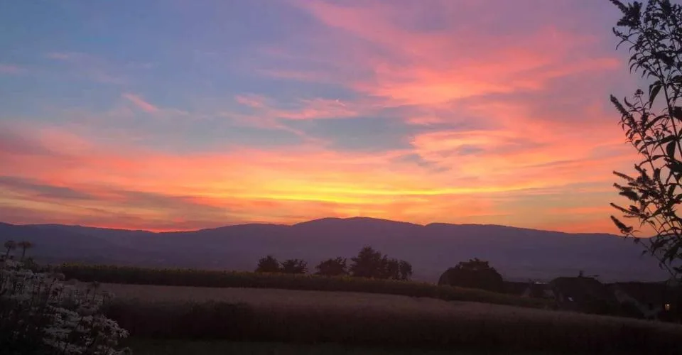Appartement de 3.5 pièces en attique avec vue sur le Jura