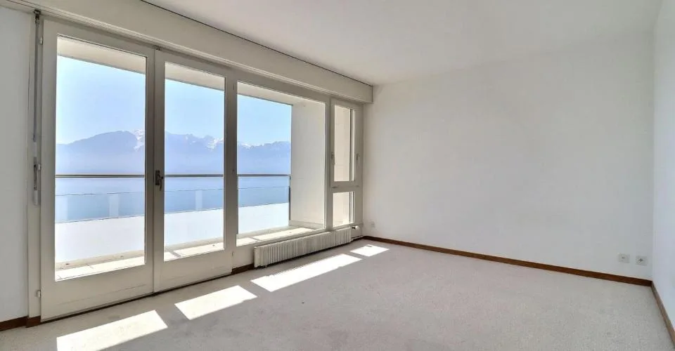 Duplex de 3.5 pièces + bureau avec fort potentiel et vue imprenable – photo 10 sur 13
