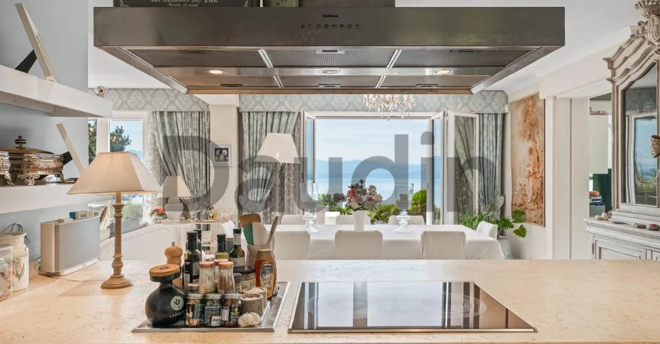 Une propriété prestigieuse dominant le lac Léman
