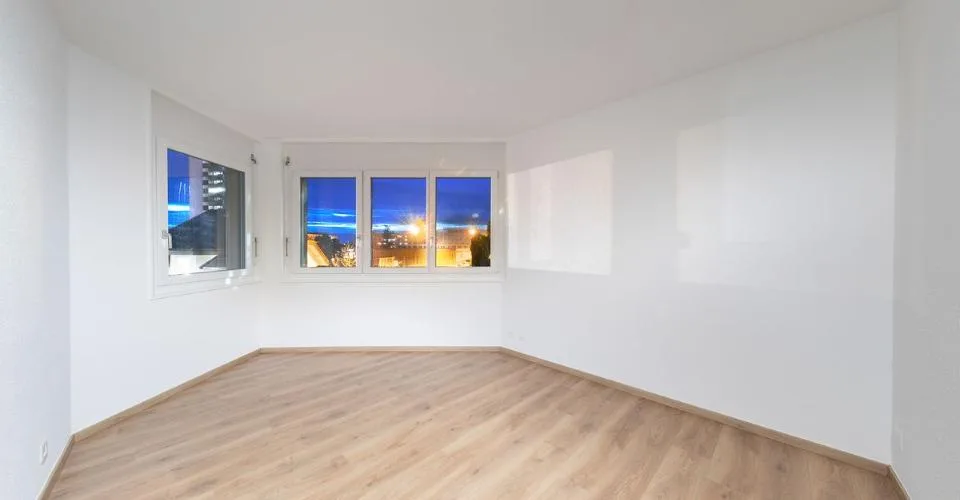 Appartement rénové de 5.5 pièces + studio indépendant