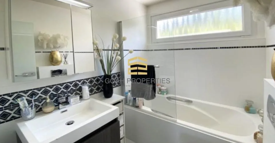 BRENT : Splendide 3.5 pièces avec vue lac panoramique + garage box inclus