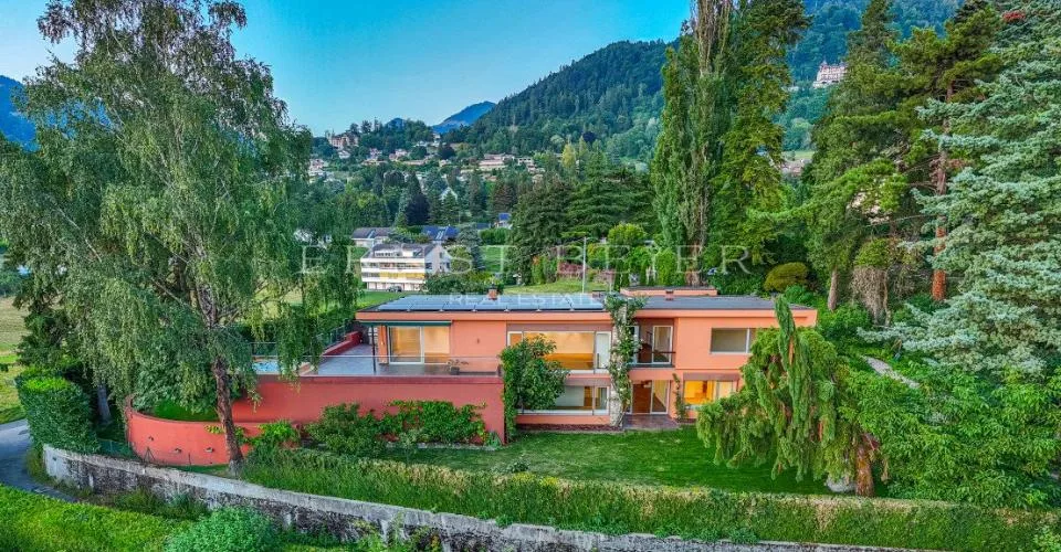 Résidence d'exception avec jardin paysager et panorama sur le Léman