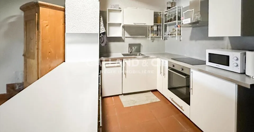 Maison locative de 2 appartements