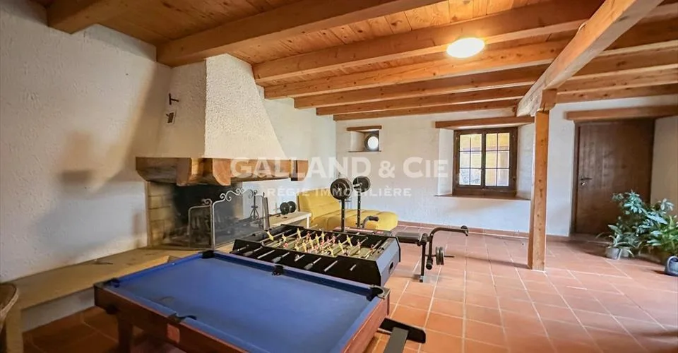 Maison locative de 2 appartements