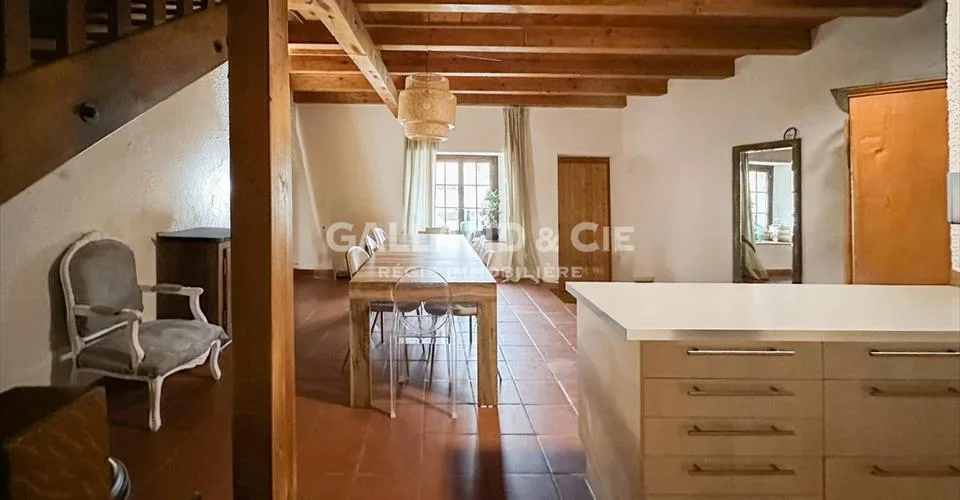 Maison locative de 2 appartements
