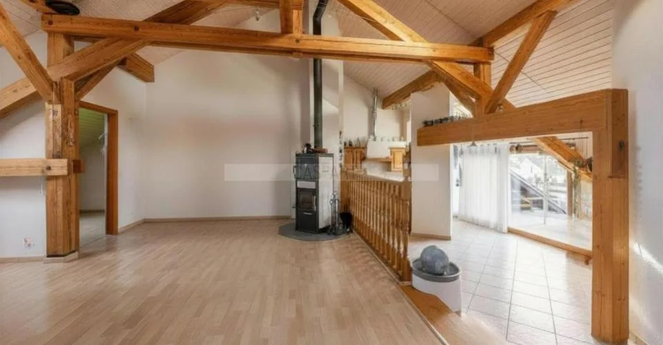 Maison de 3 appartements proche de Lausanne