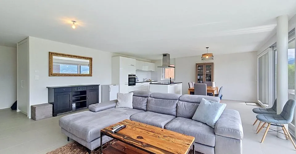 Magnifique appartement de 4,5 pièces - Terrasse et vue sur le lac