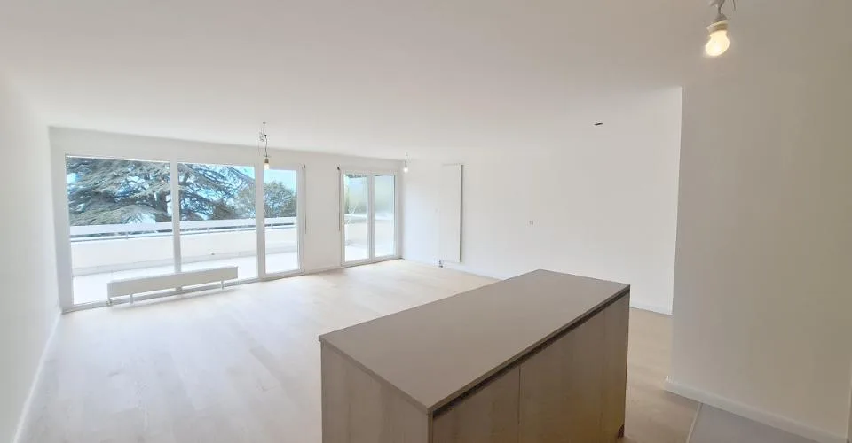 Exclusivité PROXIMMO ! Appartement d'exception entièrement refait à neuf !