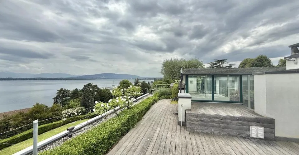 Penthouse de luxe à Tannay, vue sur le lac Leman et les Alpes – Foto 13 von 13