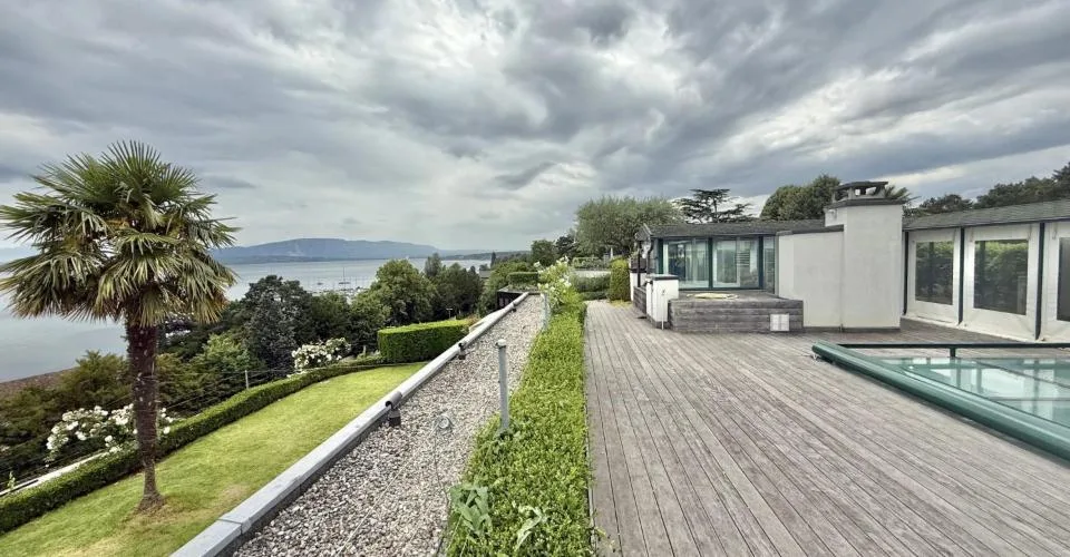 Penthouse de luxe à Tannay, vue sur le lac Leman et les Alpes – Foto 12 von 13