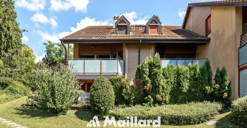 Spacieux duplex de 5.5 pièces avec de beaux volumes