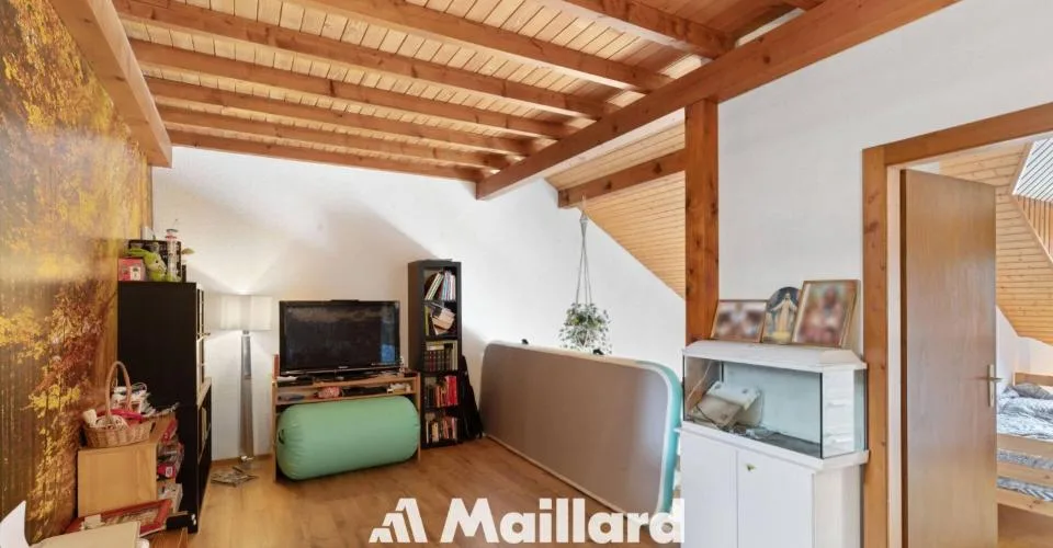 Spacieux duplex de 5.5 pièces avec de beaux volumes