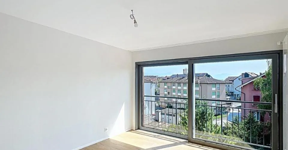 Immeuble rénové 100% loué, hyper-centre, avec salle des coffres-forts à valoriser