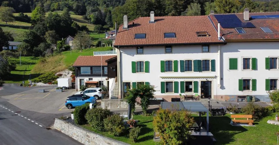 Maison locative de 3 appartements Magnifique vue - beau jardin – foto 5 di 13