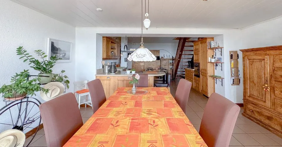 Maison locative de 3 appartements Magnifique vue - beau jardin – foto 9 di 13